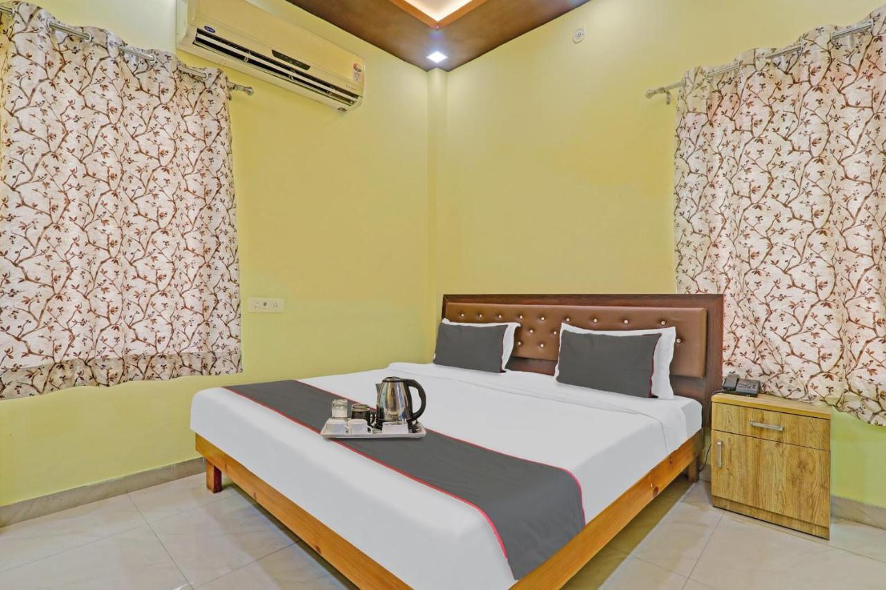 Capital O Phenix Elite Near Phoenix United Lucknow Esterno foto