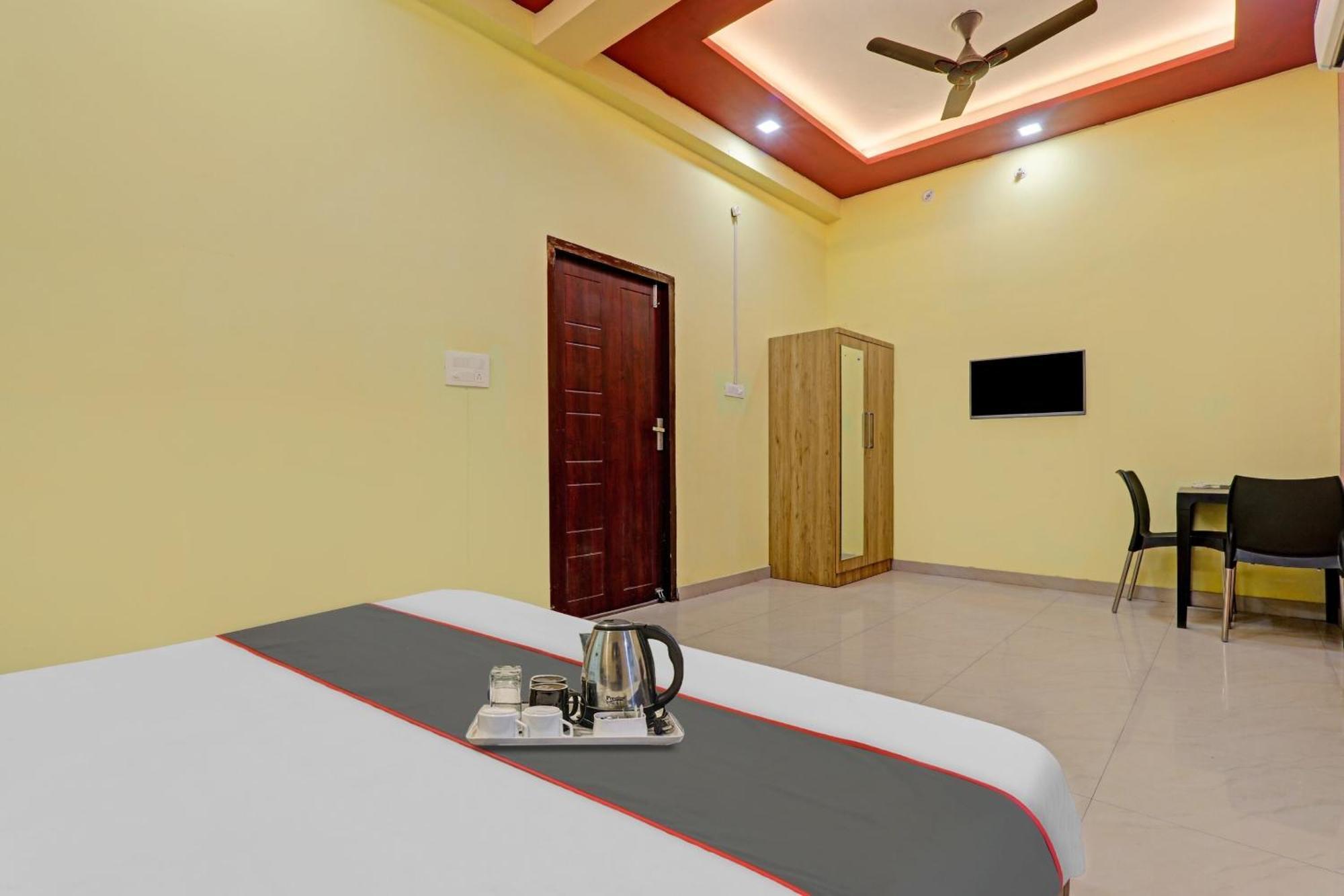 Capital O Phenix Elite Near Phoenix United Lucknow Esterno foto