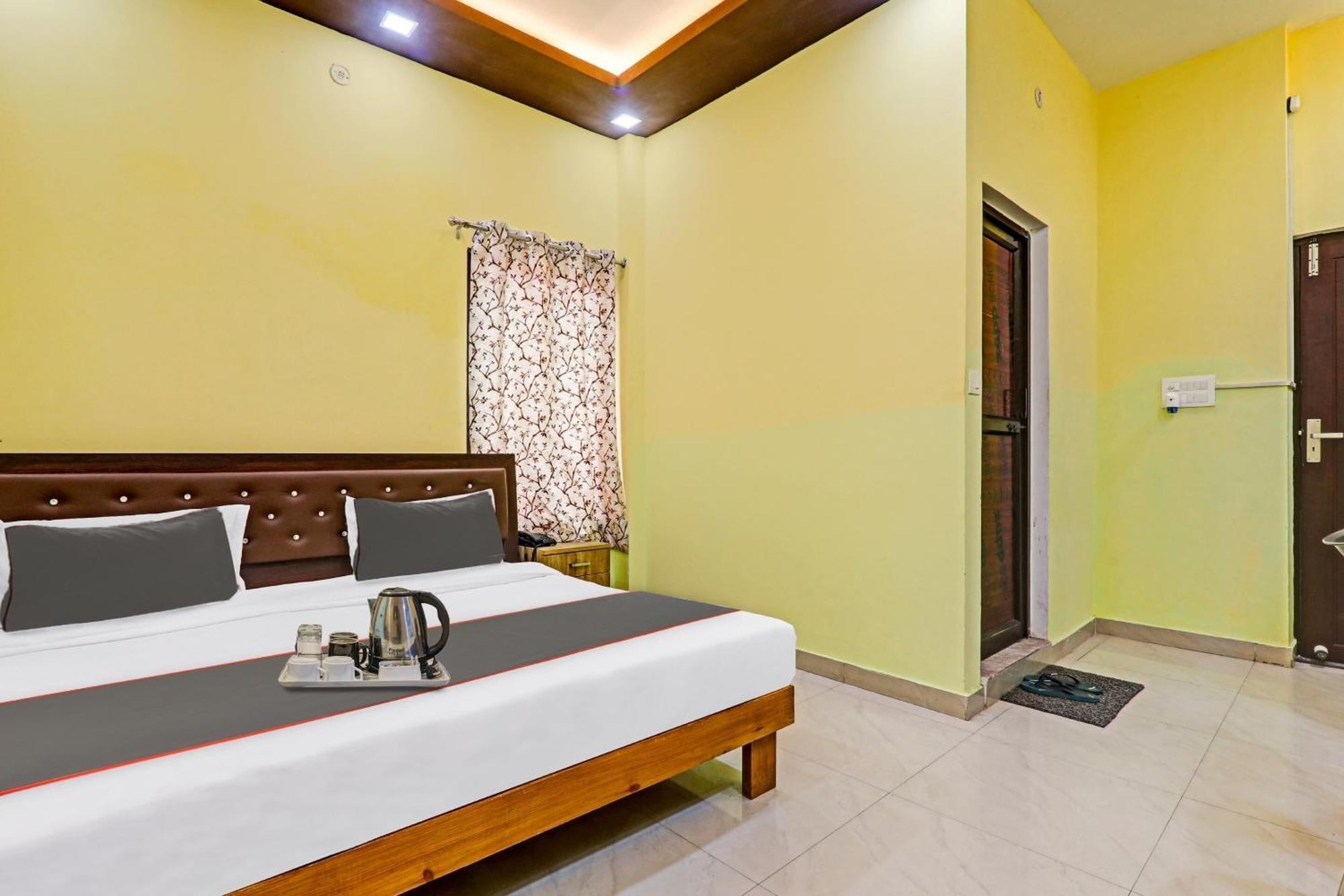 Capital O Phenix Elite Near Phoenix United Lucknow Esterno foto